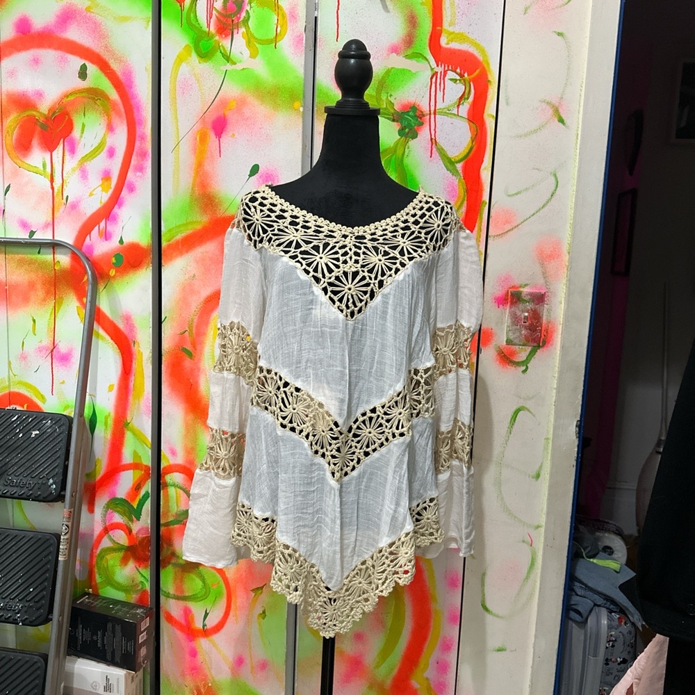 White and tan crotched top/tunic/dress L